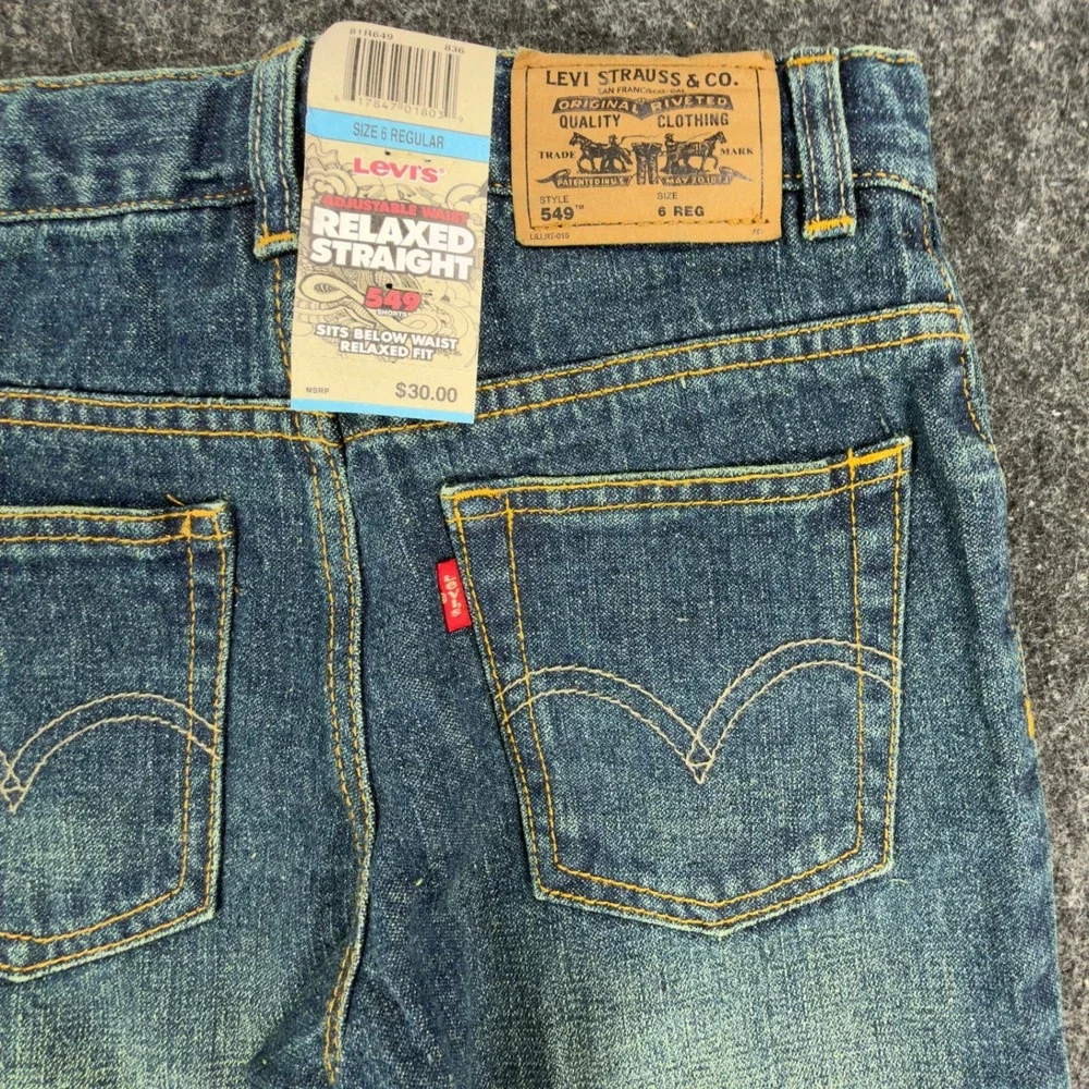 Levis levi 549